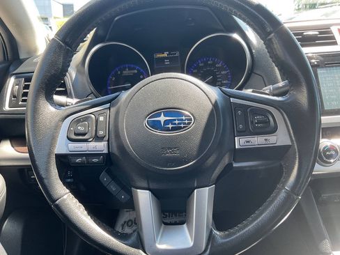 Used 2017 Subaru Legacy 2.5i Limited AWD/4WD image 19
