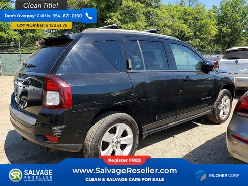 Used 2016 Jeep Compass Latitude AWD/4WD image 4