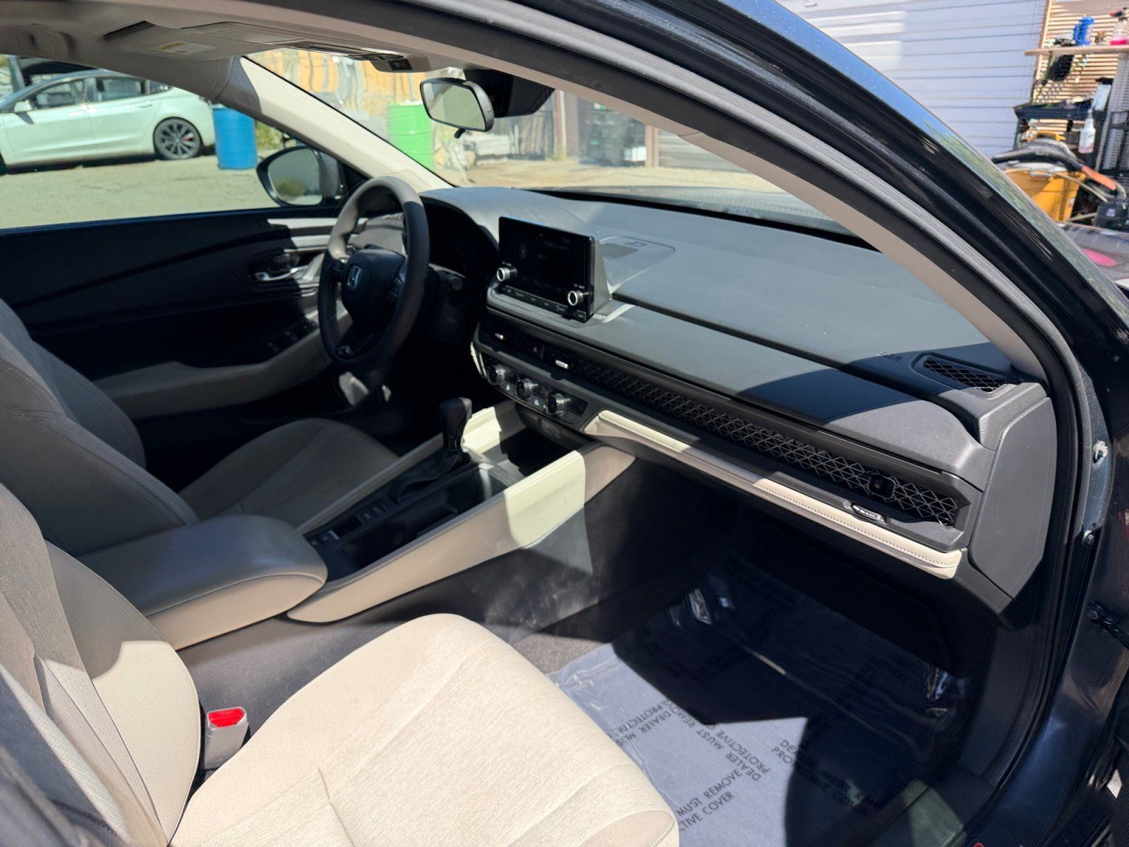 Used 2023 Honda Accord EX image 16