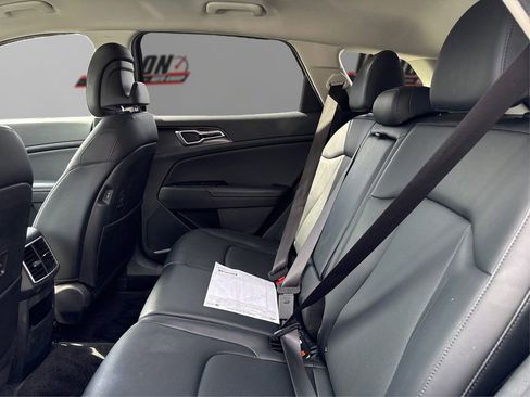 Certified 2023 Kia Sportage EX AWD/4WD image 10