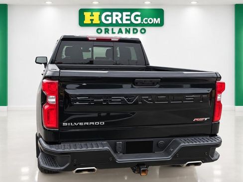 Used 2024 Chevrolet Silverado 1500 RST w/ Convenience Package II AWD/4WD image 8