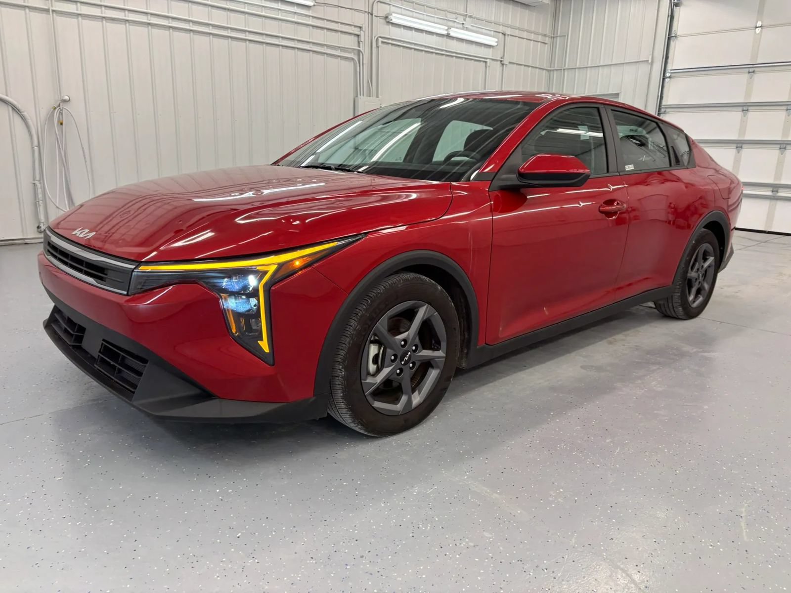 Used 2025 Kia K4 FWD image 10
