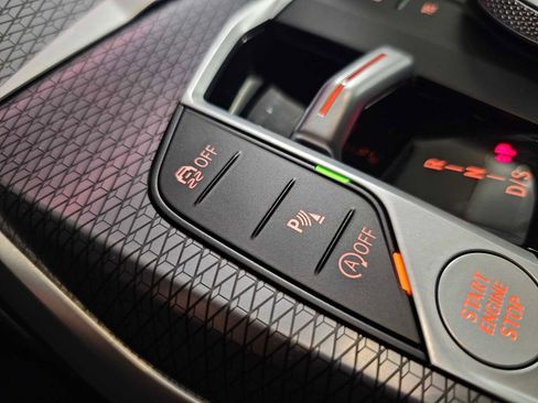 Used 2025 BMW 330i xDrive Sedan w/ Convenience Package image 25