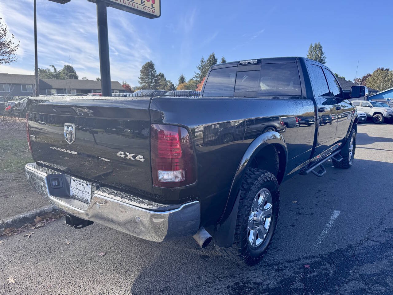 Used 2018 RAM 2500 Laramie w/ Cold Weather Group AWD/4WD image 4