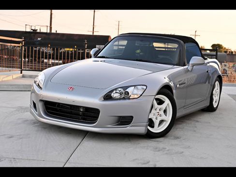 Used 2001 Honda S2000 image 1