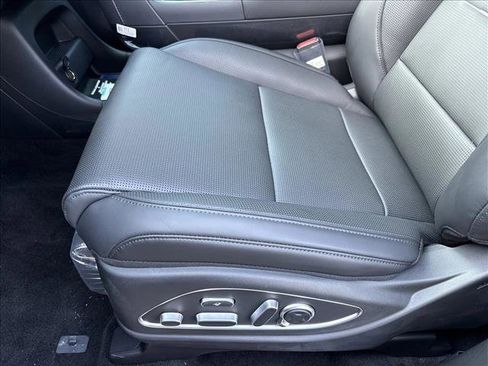 New 2026 Hyundai Palisade Calligraphy image 4