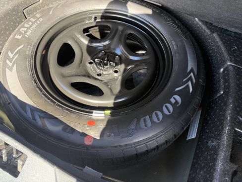 Used 2021 Ford Explorer Police Interceptor Utility AWD image 34