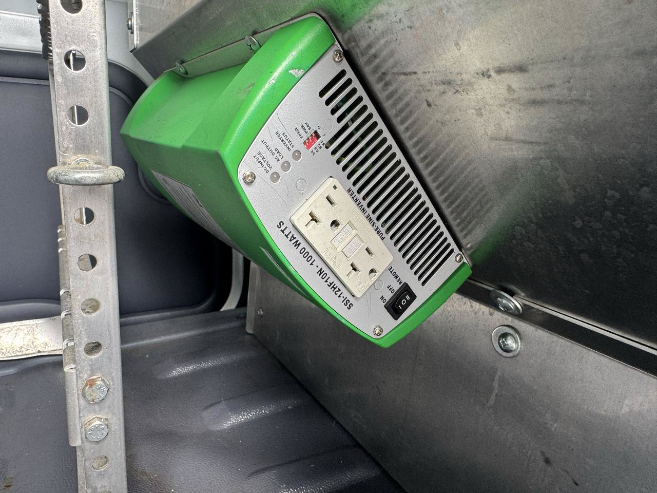 Used 2012 Ford Transit Connect XLT FWD image 15