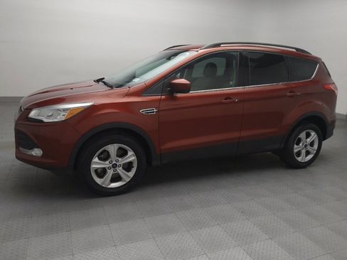 Used 2014 Ford Escape SE w/ Equipment Group 201A image 2