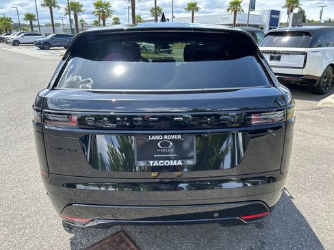New 2026 Land Rover Range Rover Velar Dynamic SE image 6