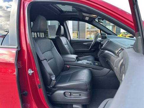 Used 2024 Honda Passport EX-L image 25