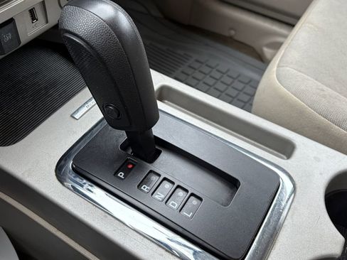 Used 2012 Ford Escape XLT image 21