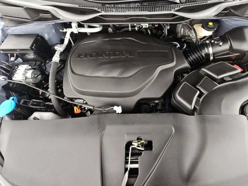 New 2026 Honda Odyssey Elite image 9