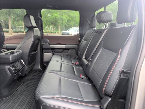 Used 2022 Ford F150 Lariat AWD/4WD image 38