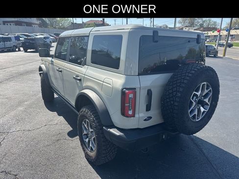 Used 2025 Ford Bronco Badlands image 4