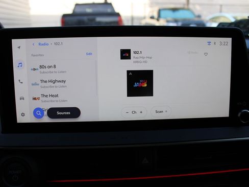 Used 2026 Toyota Prius Plug-In Hybrid image 17