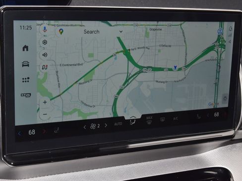 Certified 2025 Ford Expedition Active image 28