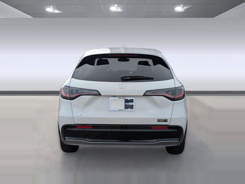 New 2026 Honda HR-V EX-L image 10
