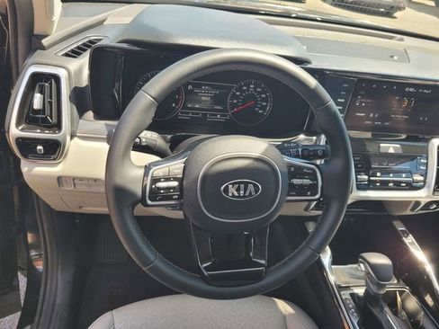 Used 2021 Kia Sorento SX AWD/4WD image 30