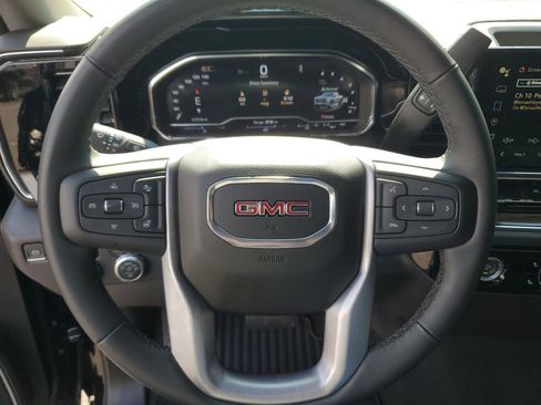 Used 2024 GMC Sierra 1500 Elevation AWD/4WD image 19