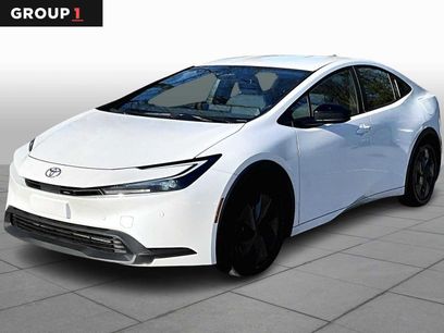 Used 2025 Toyota Prius LE