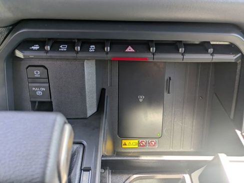 Used 2026 Toyota Sequoia Capstone AWD/4WD image 32