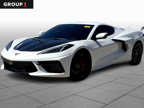 Used 2025 Chevrolet Corvette Stingray Coupe w/ 1LT image 1