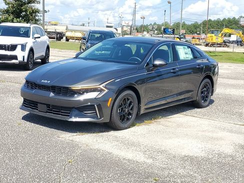 New 2026 Kia K5 LXS FWD image 2