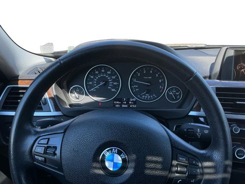 Used 2016 BMW 320i xDrive Sedan image 12