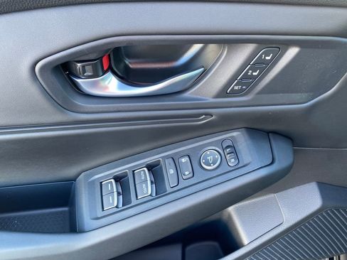 New 2025 Honda Accord EX-L image 13