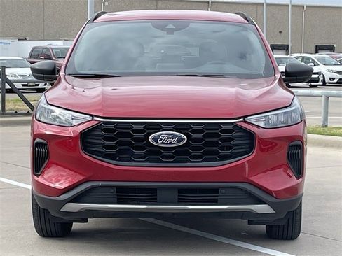 Used 2025 Ford Escape ST-Line image 7