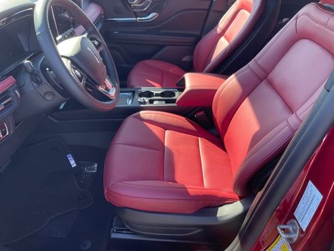 New 2026 Lincoln Corsair Reserve w/ Jet Appearance Package FWD image 7