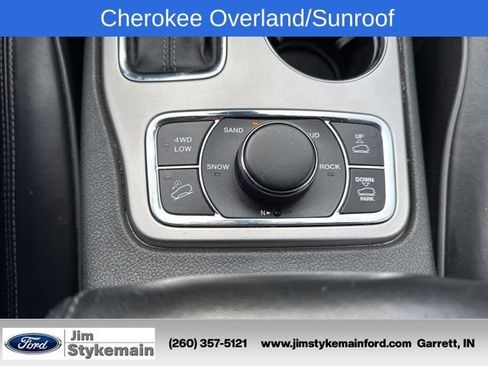 Used 2019 Jeep Grand Cherokee Overland AWD/4WD image 56