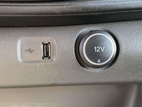 Used 2023 Ford Transit 250 148 High Roof Extended image 19