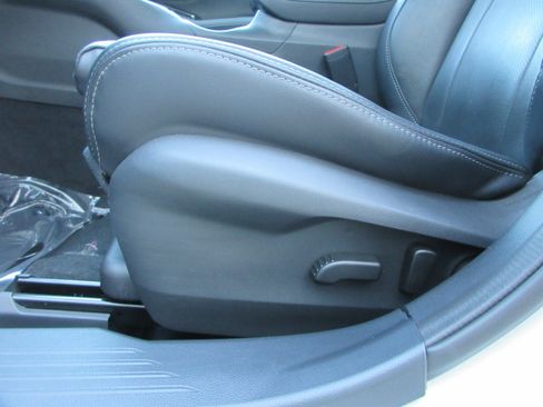 Used 2025 Subaru Legacy Touring XT AWD/4WD image 34