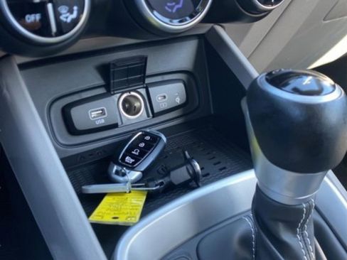 New 2026 Hyundai Venue SEL image 24