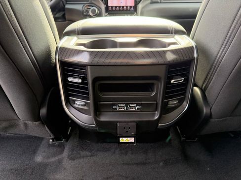 New 2026 RAM 1500 4x4 Crew Cab image 27