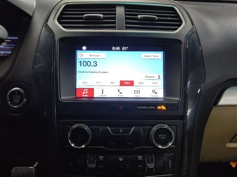 Used 2017 Ford Explorer XLT w/ Equipment Group 201A image 25