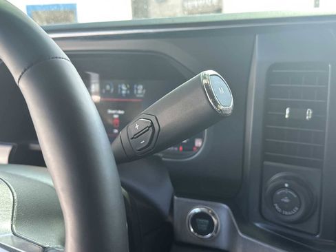 Used 2025 Ford F250 Platinum w/ FX4 Off-Road Package image 52