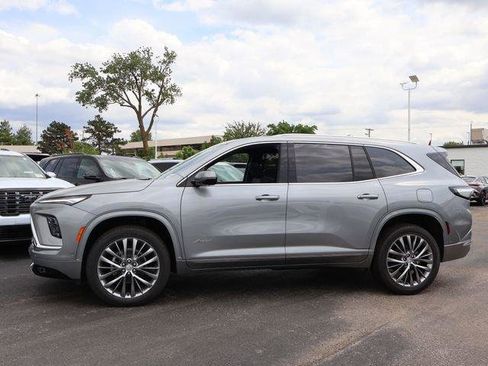 New 2026 Buick Enclave Avenir AWD/4WD image 4