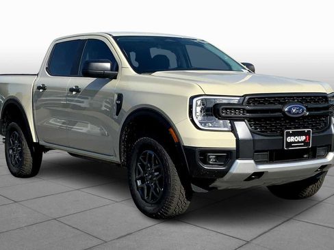 Used 2025 Ford Ranger XLT w/ FX4 Off-Road Package AWD/4WD image 2