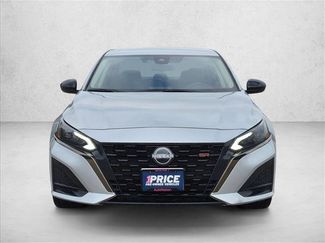 Used 2024 Nissan Altima 2.5 SR FWD video 2