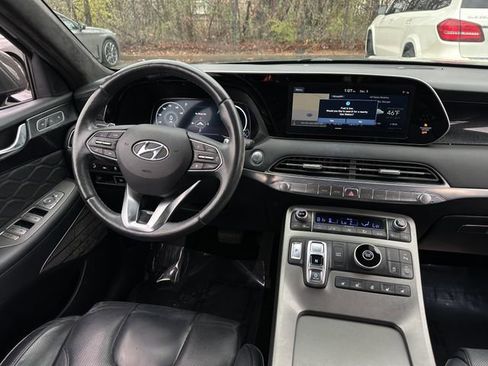 Used 2020 Hyundai Palisade Limited image 18