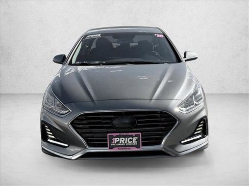 Used 2018 Hyundai Sonata SEL FWD image 2