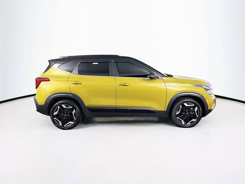 Used 2024 Kia Seltos SX AWD/4WD image 12