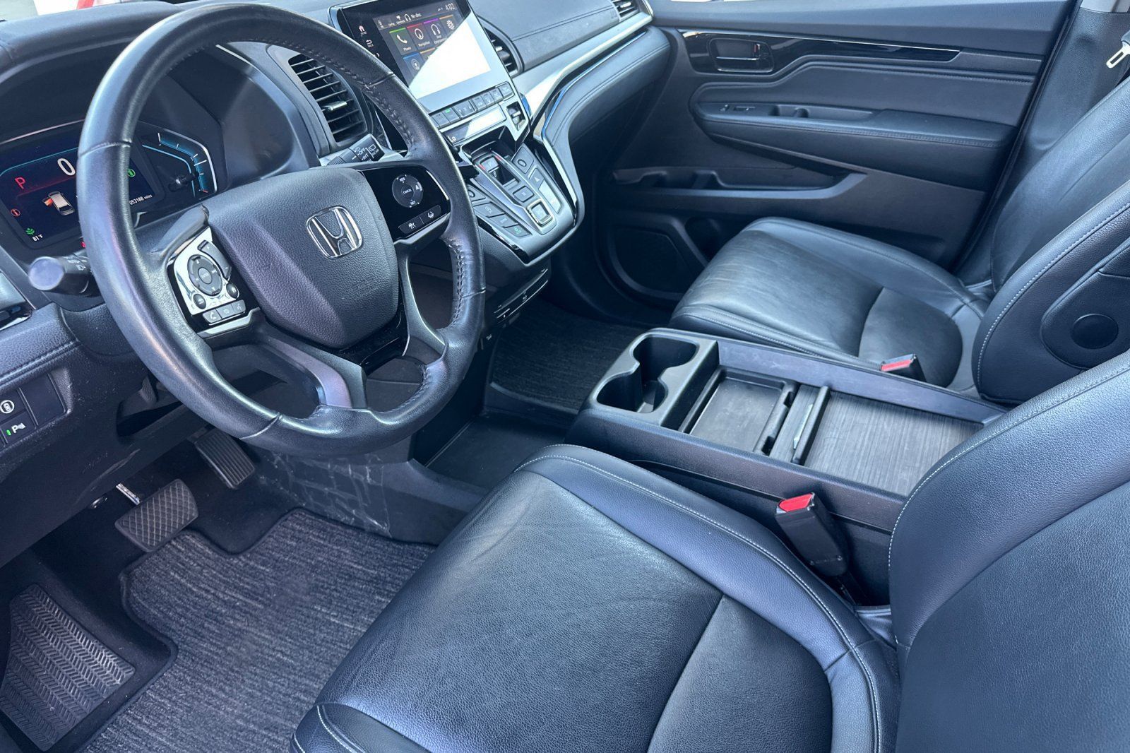 Certified 2024 Honda Odyssey Touring image 10