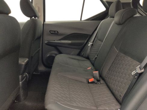 Used 2021 Nissan Kicks S FWD image 18