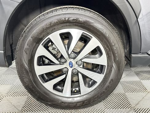 Used 2023 Subaru Outback AWD/4WD image 30