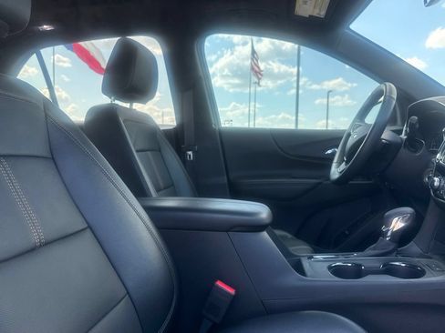 Used 2024 Chevrolet Equinox Premier FWD image 24