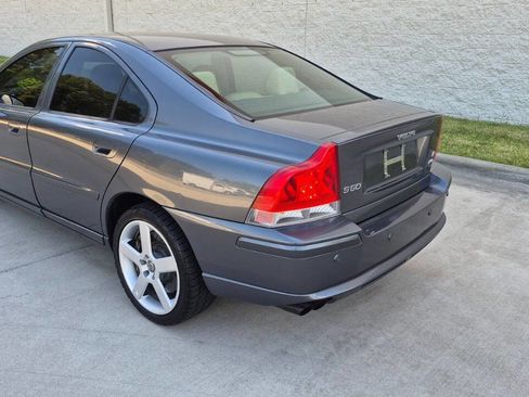 Used 2007 Volvo S60 R image 5